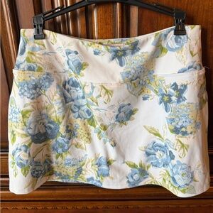 Laura Ashley Floral Skort - Elegant Blue & White Design NWOT